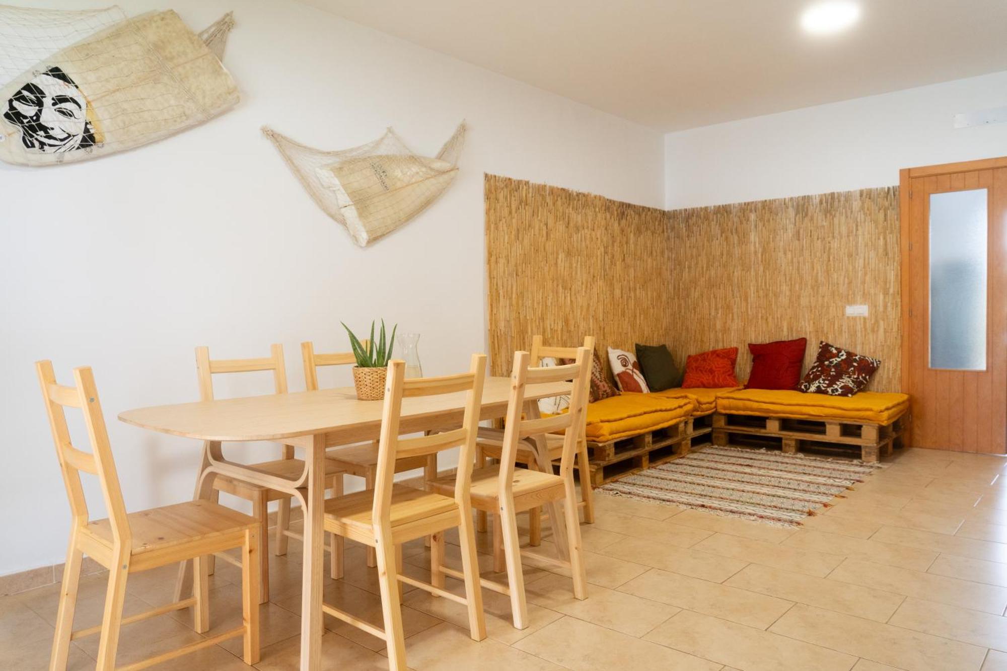 Hostel Namawa Surfhouse Chiclana de la Frontera Zewnętrze zdjęcie