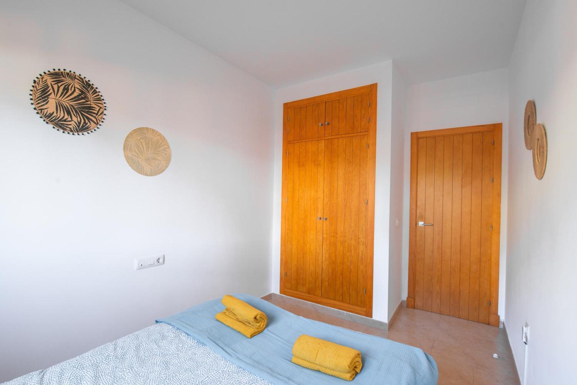 Hostel Namawa Surfhouse Chiclana de la Frontera Zewnętrze zdjęcie