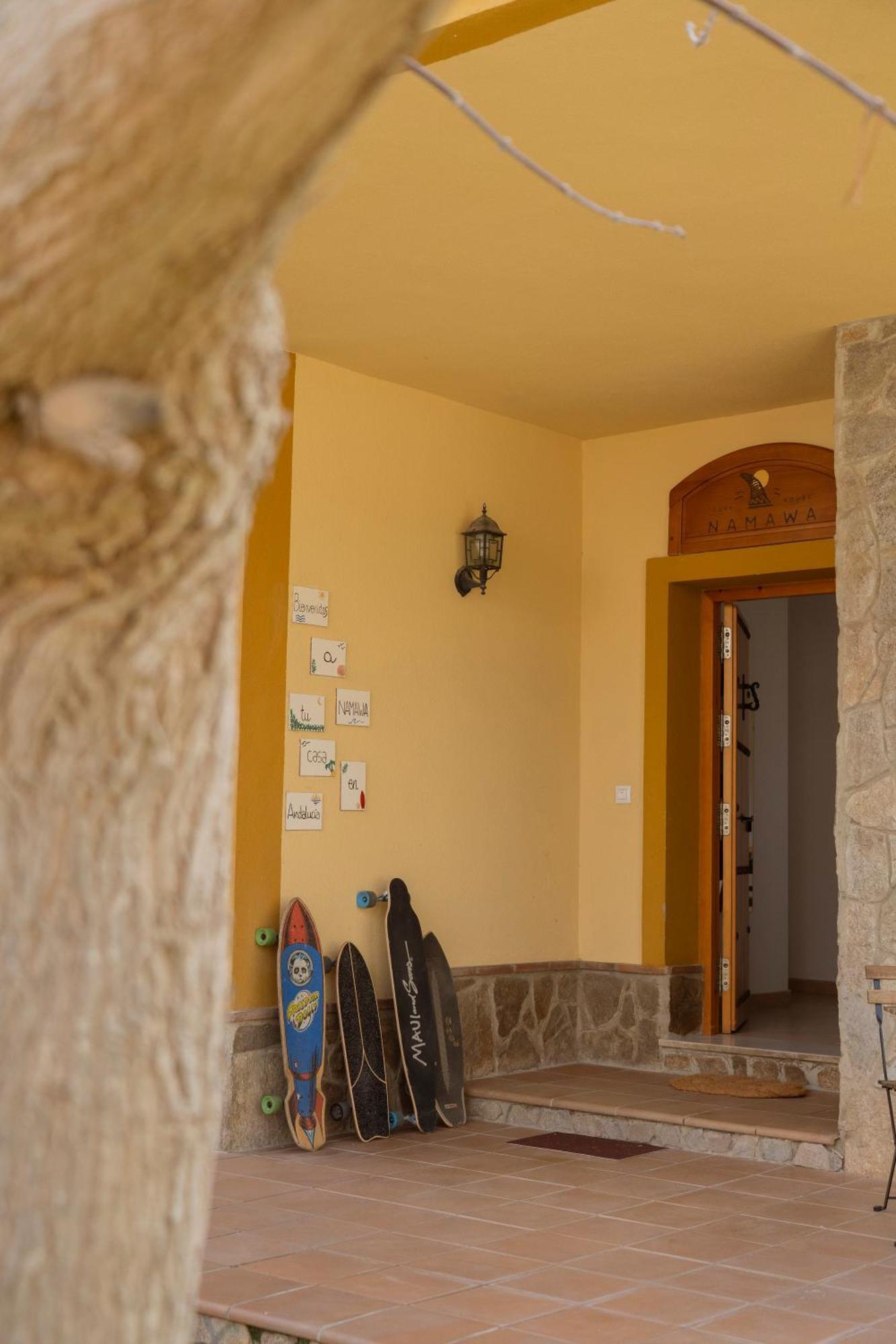 Hostel Namawa Surfhouse Chiclana de la Frontera Zewnętrze zdjęcie