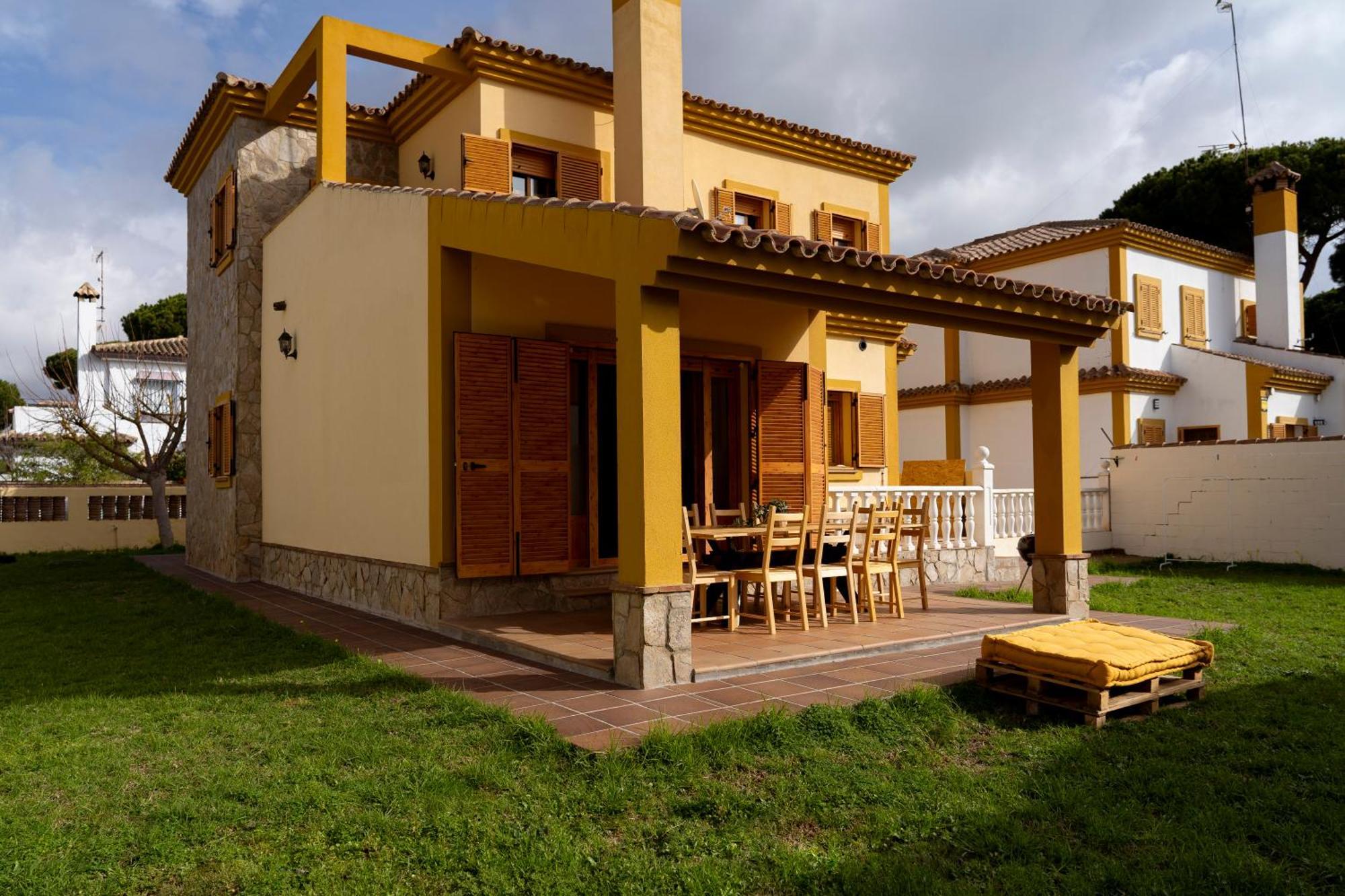 Hostel Namawa Surfhouse Chiclana de la Frontera Zewnętrze zdjęcie